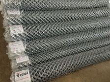 Principais aplicações da tela para cercas em áreas residenciais e industriais da Steel Ferro
